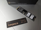 La T-Force Z540 con panel de refrigeración de grafeno