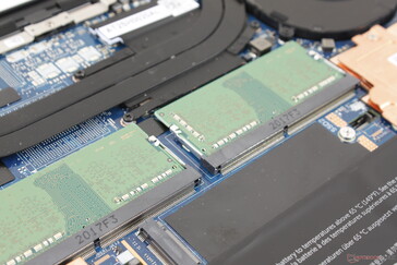 Afortunadamente, la memoria RAM sigue siendo actualizable. No podemos notar ningún ruido electrónico o quejido de la bobina de nuestra unidad de prueba
