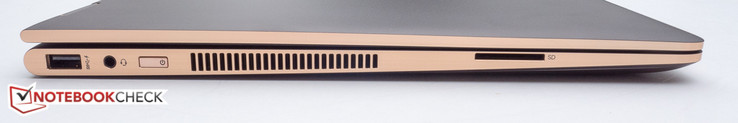 izquierda: USB 3.1 Type-A, clavija combinada 3.5 mm, encendido, lector SD