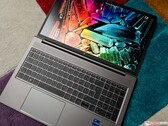 Análisis del portátil HP ZBook Power 15 G9: estación de trabajo móvil con pantalla mate 4K
