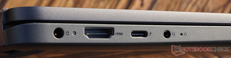 Conexiones a la izquierda: alimentación, HDMI 1.4b, Thunderbolt 4, auriculares