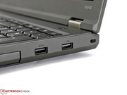 Lenovo equipó a cada lado con  1x USB 3.0 y 1x USB 2.0.