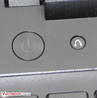El Botón de Recuperación en una Tecla (a la derecha) lanza el sistema de recuperación y permite el acceso a la BIOS.
