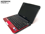 El rapido Fujitsu Lifebook P3110 en rojo