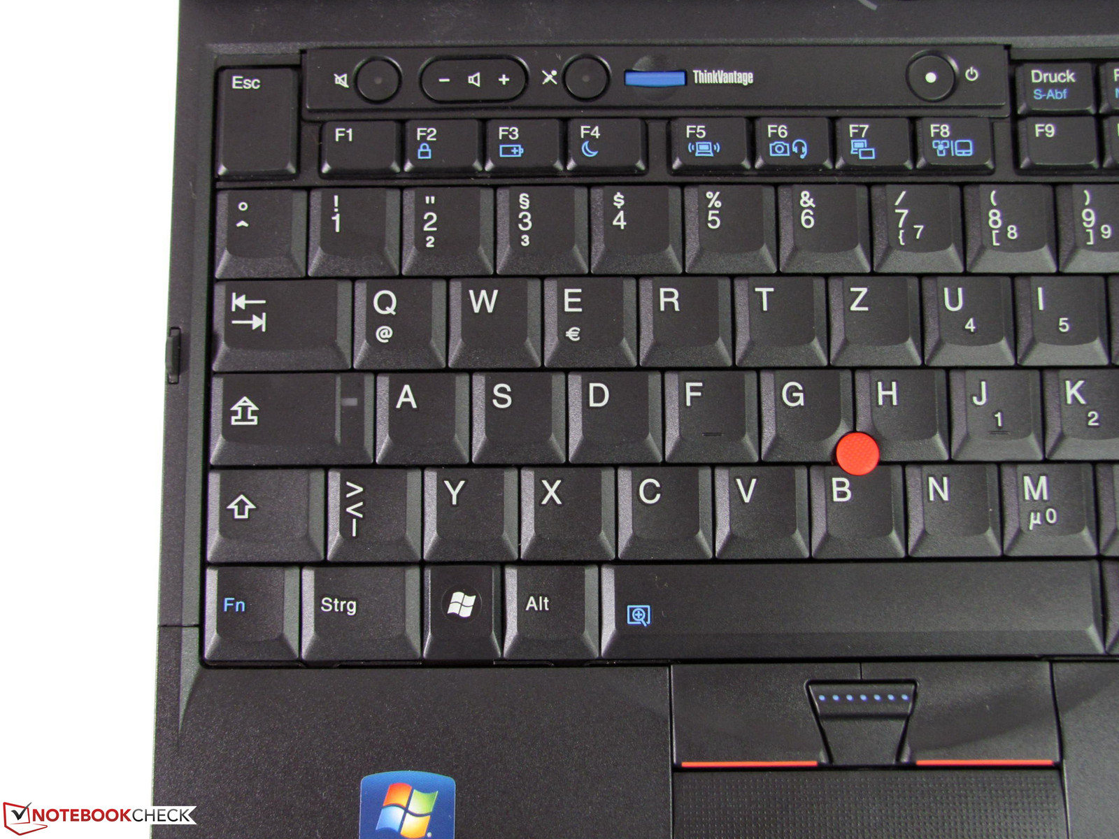 http://www.notebookcheck.org/fileadmin/_processed_/csm_IMG_7332_Kopie_03_83e31dace4.jpg