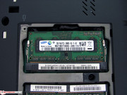 Los 4 GB de RAM del dispositivo se distribuyen por ambas ranuras.