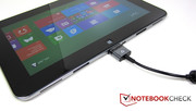 Alrededor de 3.5 horas - el tiempo que tarda cargar la batería vacía de este tablet. Alrededor de 3.5 horas - el tiempo que tarda cargar la batería vacía de este tablet.