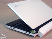 El Acer Aspire One D150 mini-portatil, es el primer netbook de 10 pulgadas de Acer.