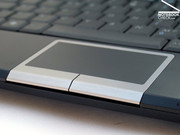 El touchpad multi-touch aun ofrece funciones adicionales interesantes, que hacen que el uso del netbook sea aun más fácil.