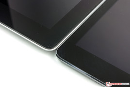 Uno junto al otro, la diferencia en altura entre el iPad 4 y el Air es claramente visible.
