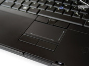 The touchpad / trackpoint combination allows a user-friendly mobile use of this notebook.