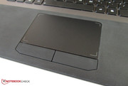 El touchpad incita al usuario con su tamaño.