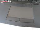 Dell integra un touchpad sorprendentemente grande.