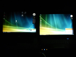 Display des Zepto Notebooks Vergleichsbild zwischen dem Display eines Medion-Notebooks (136 cd/m2, links) und dem Zepto-Display (rechts).