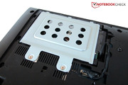 Samsung instala 2 HDDs de  750 GB.