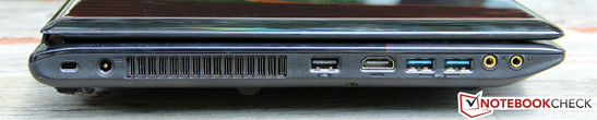 Izquierda: Bloqueo Kensington, toma de corriente, USB 2.0, 2x USB 3.0, micrófono/auriculares