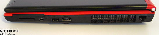 Lado Derecho: ExpressCard, Lector de Tarjetas 4en1, 2x USB 2.0, LAN