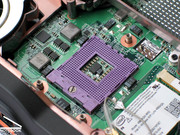 After removing the screws of the CPU, the processor can be lifted off the main board.