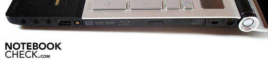 Derecha: 3x sonido, USB 2.0, antena, unidad optica, Cierre Kensington, Conector de corriente