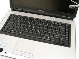 Toshiba Satellite L40-14N Keyboard