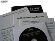 Algunos panfletos informativos y un DVD de software pertenecen al contenido de la entrega.