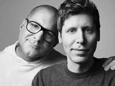 Una imagen de Jony Ive con Sam Altman anunciando la fusión de OpenAI e Io (fuente de la imagen: OpenAI)