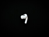 Se ha descubierto que algunos auriculares y cascos tienen vulnerabilidades críticas (Fuente de la imagen: Nik, vía Unsplash)