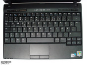 Buen teclado con teclas de gran tamaño