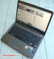 Samsung 535U4C-S01DE Samsung 535U4C-S01DE