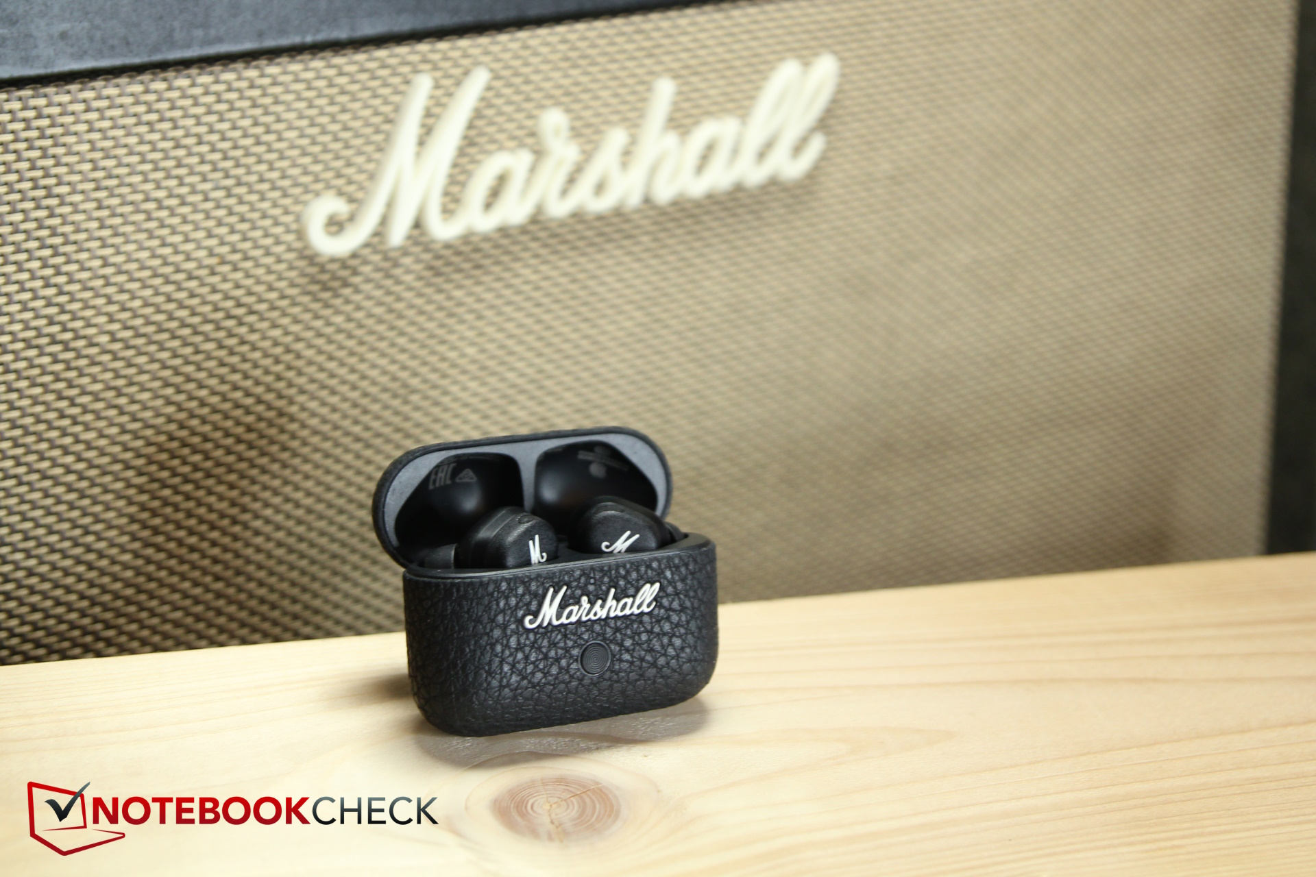 Prueba práctica de los auriculares ANC Marshall MOTIF II A.N.C