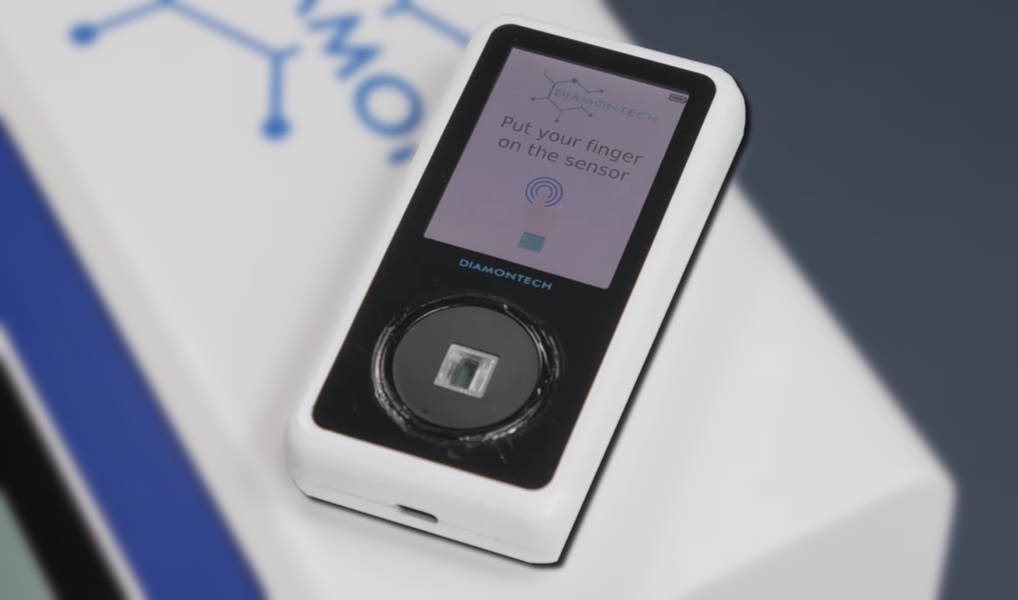 El medidor personal de glucosa en sangre no invasivo D-Pocket de DiaMonTech  atrae una importante inversión de Samsung Ventures -  News