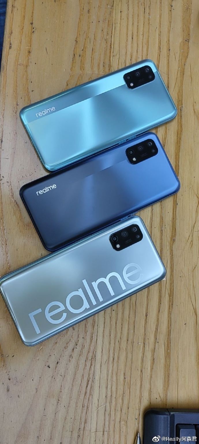 El Realme V5 vendrá en tres opciones de color (imagen vía Weibo)