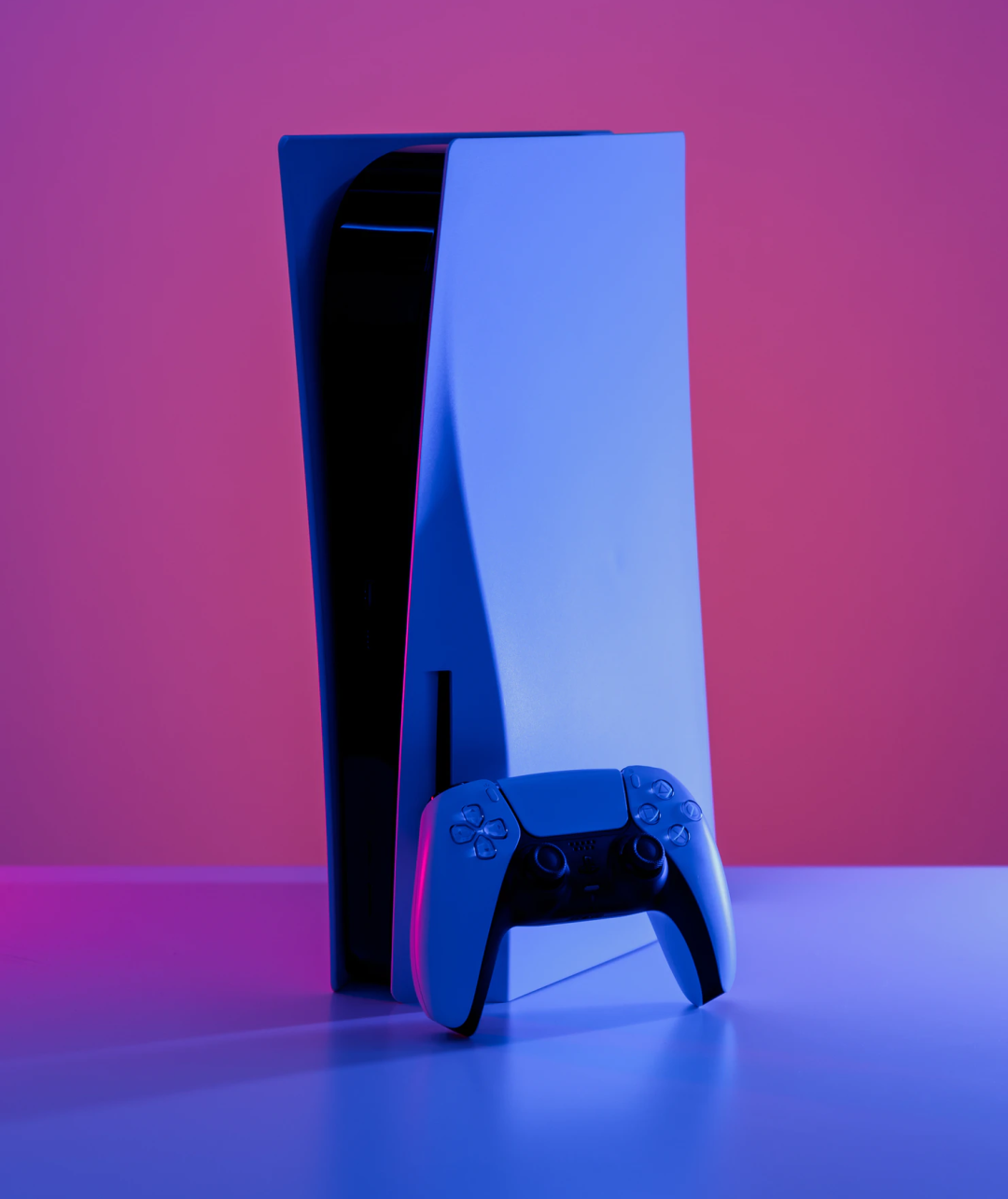 La nueva Playstation 5 Slim con tres de sus mejores juegos por menos de 600  euros