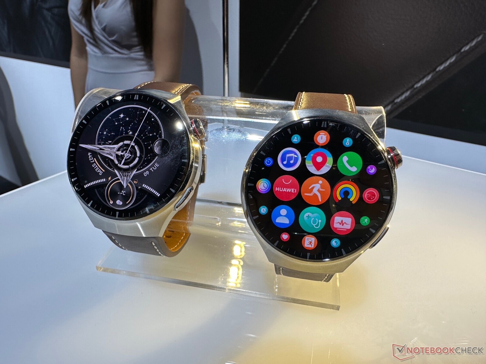 Huawei Watch 4 y Watch 4 Pro debutan con mejoras de diseño, funciones de  ECG y sensores de temperatura de la piel -  News