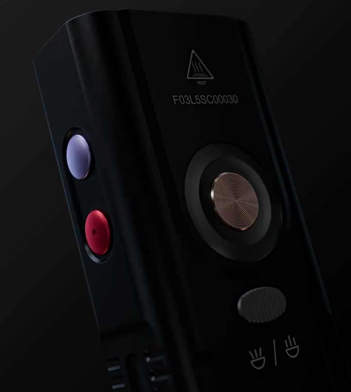 La linterna tiene sorprendentemente muchos botones (Fuente de la imagen: Fenix)