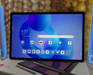 Lenovo ofrece actualmente el Idea Tab Plus en un paquete con un lápiz óptico por 290 dólares. (Fuente de la imagen: Notebookcheck)