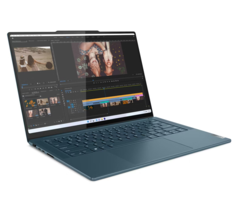 Pantalla del Lenovo Yoga Pro 9 RTX 5060. (Fuente de la imagen: Globaldata)