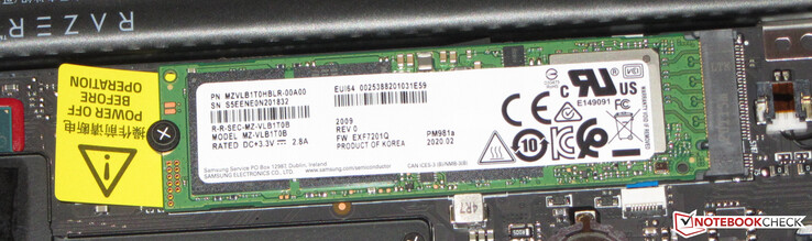 Un SSD NVMe sirve como unidad del sistema.