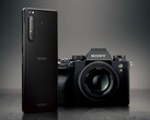 Sony ha comenzado a emitir Android 12 para el Xperia 1 II y el Xperia Pro en los Estados Unidos. (Fuente de la imagen: Sony)