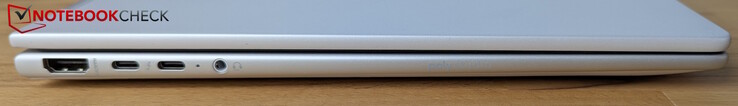 Izquierda: HDMI 2.1, 2x Thunderbolt 4 (PD, DP 2.1, HP Sleep and Charge), toma de audio para auriculares