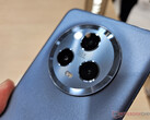 El Magic5 combina un SoC insignia con peores cámaras que el Magic5 Pro. (Fuente de la imagen: NotebookCheck)
