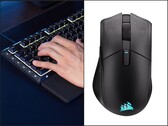 Teclado Corsair Skiff 100 Plus (izquierda) y ratón Harpoon V2 (derecha).