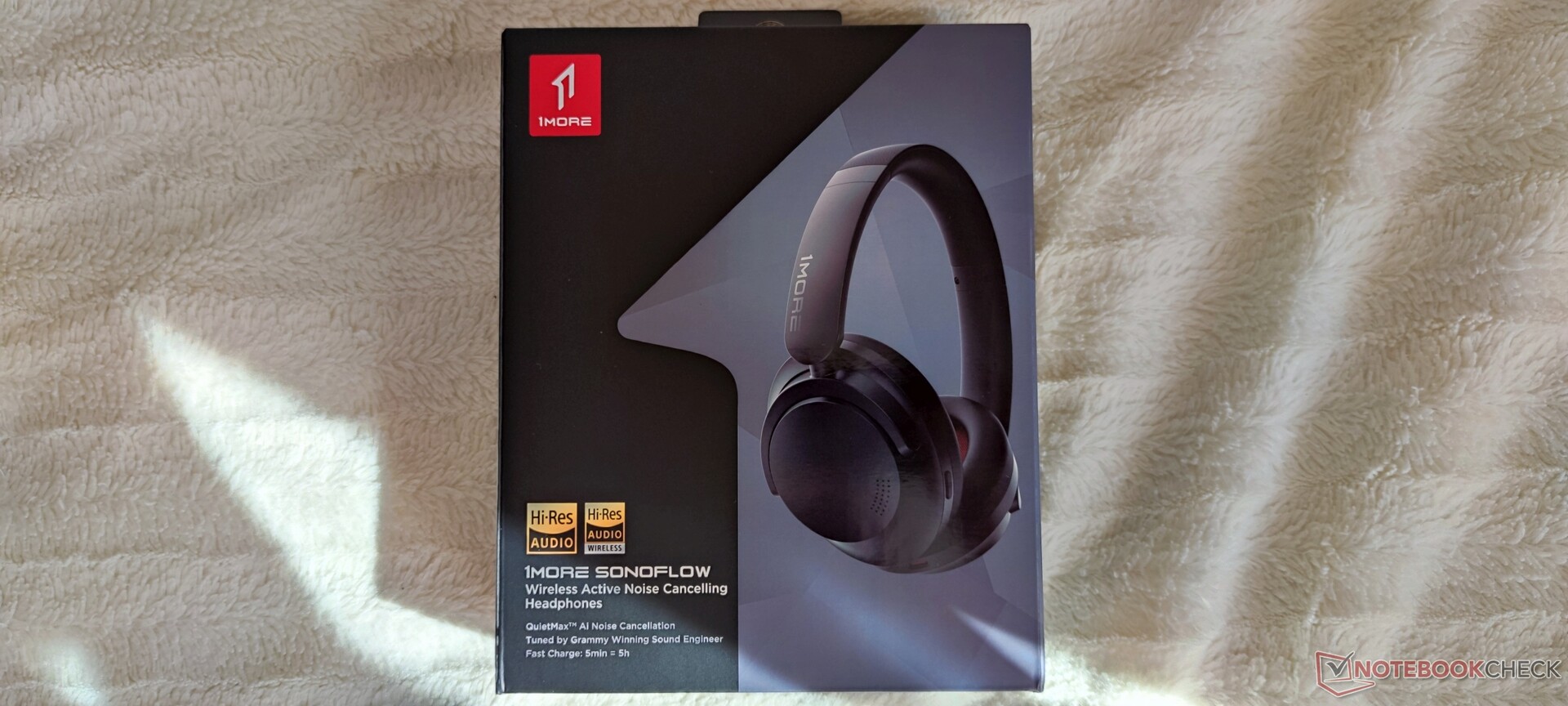 csm_1MORE_SonoFlow_wireless_ANC_headphones_hands_on_review_Packaging_01_a2e2c758c9.jpg