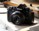 Nikon regala a su cámara retro de fotograma completo una importante actualización de firmware (Fuente de la imagen: Nikon)