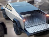 El Tesla Cybertruck compensa un maletero de tamaño divertido con un amplio espacio de carga en la parte trasera. (Fuente de la imagen: Tesla/TikTok - editado)
