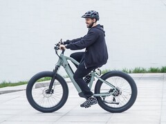 La freebeat Morph e-bike tiene una batería de 720Wh que puedes recargar mediante un entrenamiento en interior. (Fuente de la imagen: freebeat)