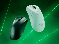 El ratón para juegos Razer DeathAdder V4 Pro se muestra en colores blanco y negro (Fuente de la imagen: Razer)