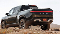 Incluso después de 15 meses de problemas recurrentes y tiempo perdido, el propietario de la Rivian sigue recomendando la R1T a otros compradores. (Fuente de la imagen: Rivian)