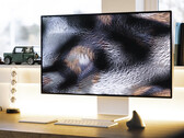 El iMac de 27 pulgadas podría igualar al MacBook Pro 14 y al MacBook Pro 16 en algunos aspectos. (Fuente de la imagen: Aaditya Ailawadhi)