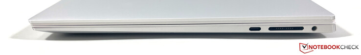 Lado derecho: USB-C 3.2 Gen.2, lector de tarjetas SD, conector estéreo de 3,5 mm